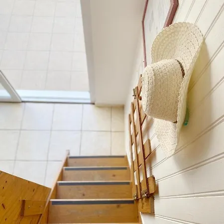 Maisonnette Tres Appreciee Entre Et Nature Climatisee Avec Cuisine Terrasse Parking Apartment